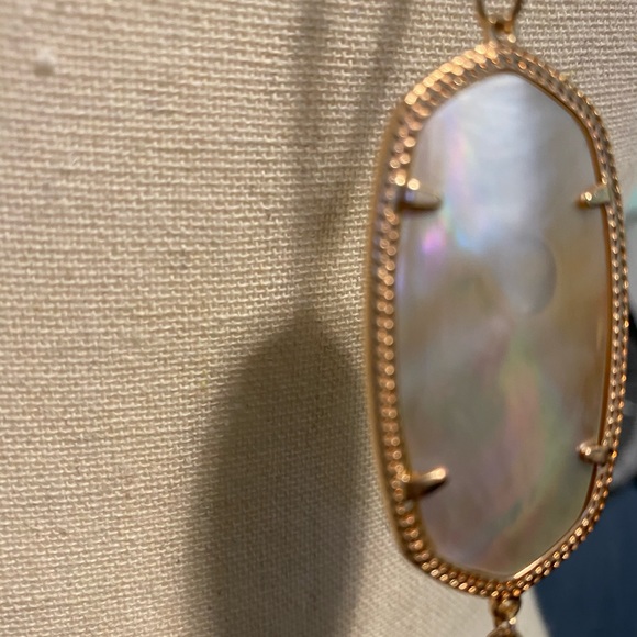 Kendra Scott - Picture 3 of 5